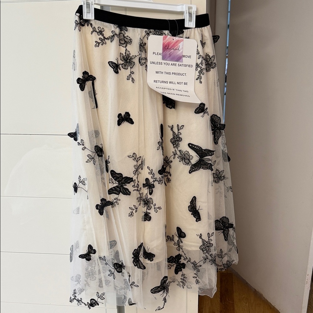 Chicwish Black Butterfly Embroidered Midi Skirt